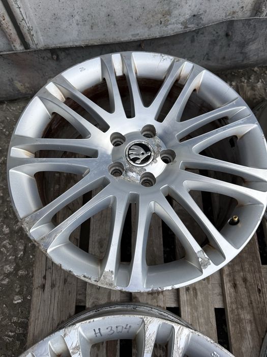 Алуминиеви джанти Skoda Superb 7.5Jx18" ET46 5X112 3T0601025H ном 304