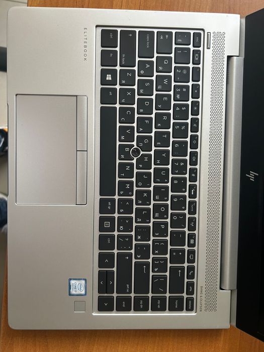 Ноутбук hp elitbook