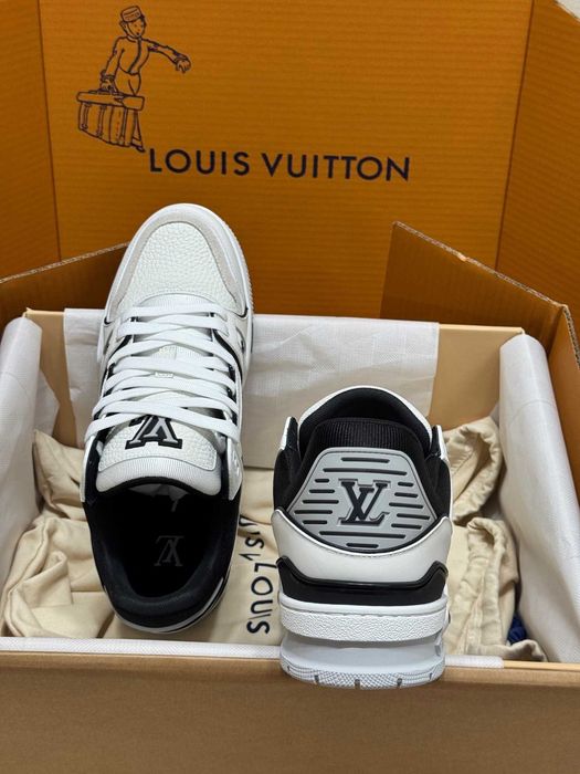 Adidasi Louis Vuitton Trainer Premium