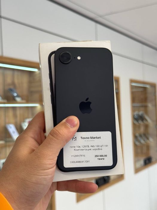 iPhone 16e 128 Gb