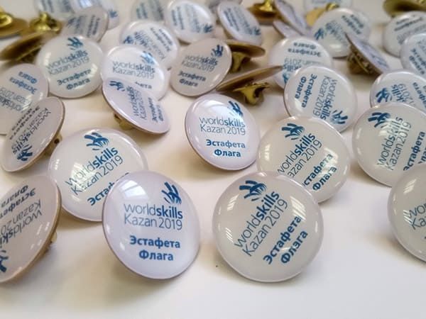 Значки пуговки на смоле, брендированные