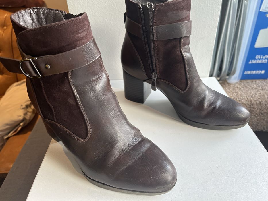 Botine maro inchis