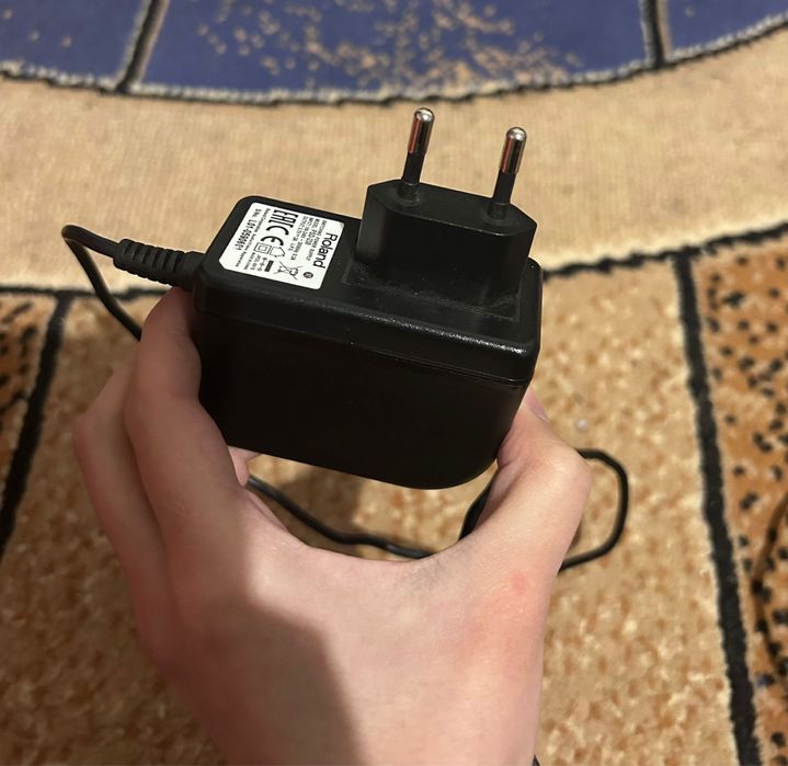 Гитарный усиоитель Roland