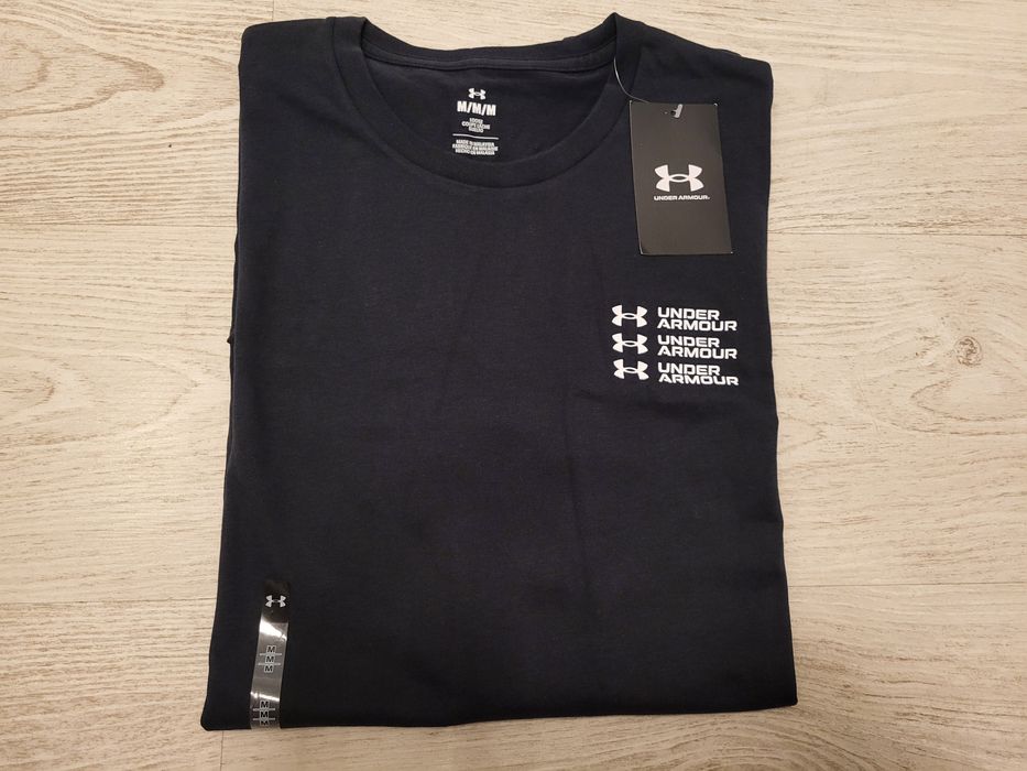 Tricou Under Armour, mărime M, nou, cu etichetă