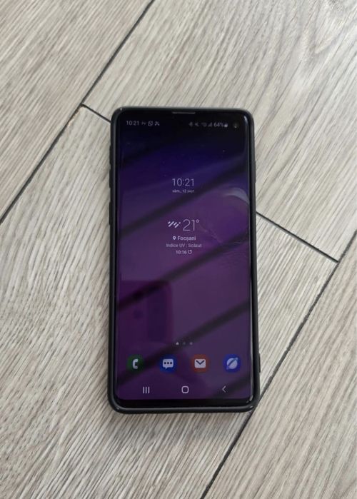 Vând Samsung Galexy S10 in Stare Superbă