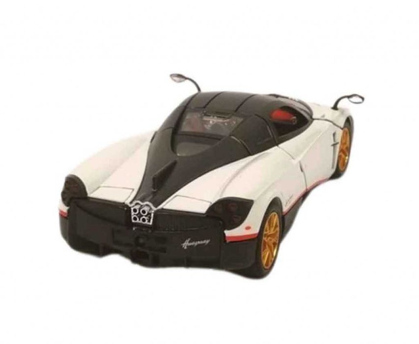 Метална количка Pagani с пушек, звук и светлина/3 ЦВЯТА