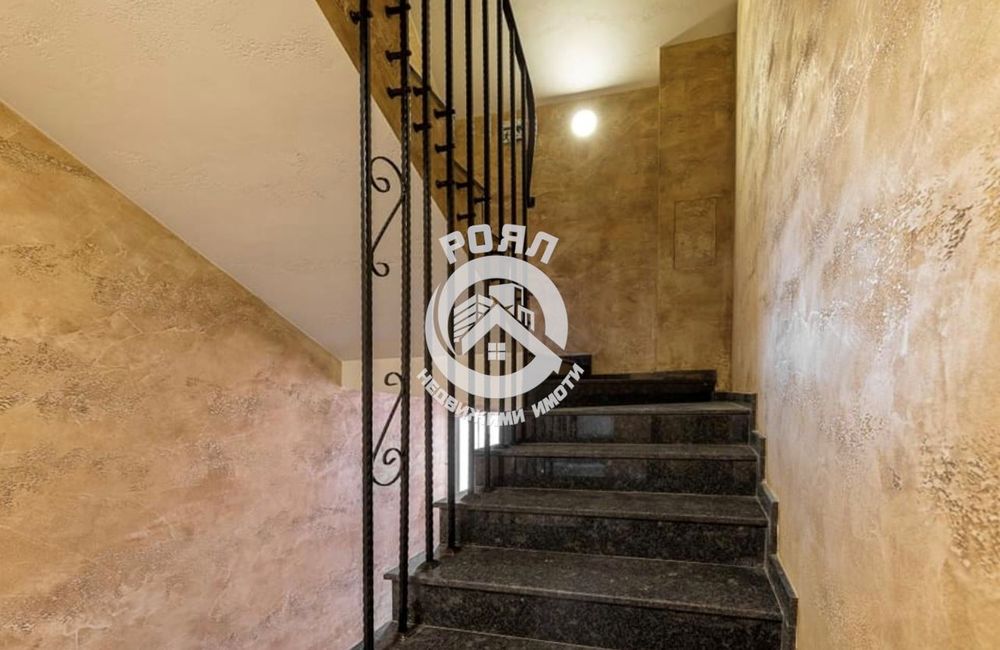 Продава се Мезонет в Пловдив, Кючук Париж - 207 кв.м за 1130 €/кв.м - Снимка #4