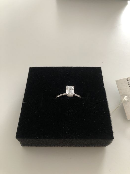 Кольцо новое 10/10