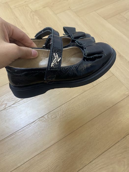 Продам туфли для девочки от Tiflani