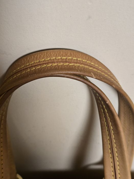 Louis Vuitton оригинална дамска чанта от естествена кожа
