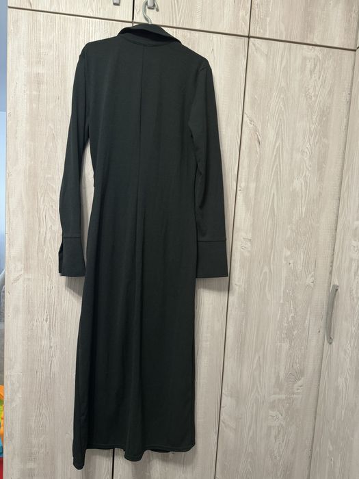 Rochie petrecuta H&M din jerseu