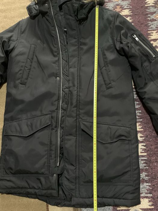 Geacă iarnă h&m pentr băiat nr 170 stare foarte bună