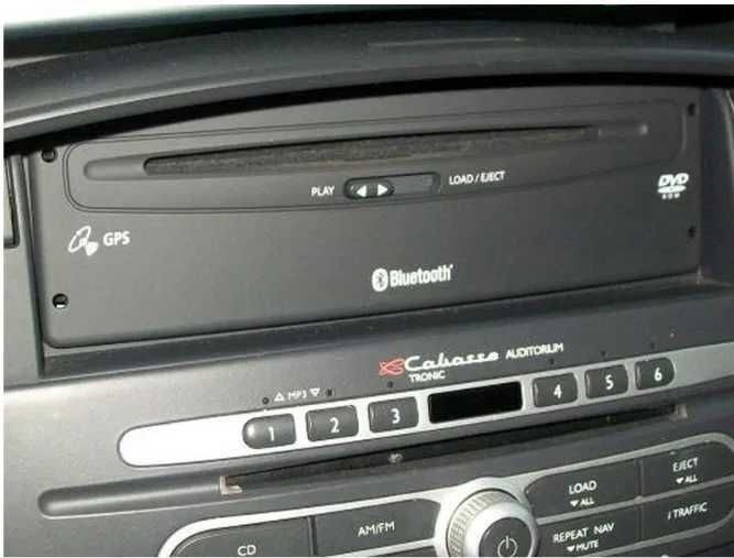 SD карти за навигация РЕНО КАРМИНАТ RENAULT CARMINAT TOM TOM за 2025 г