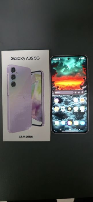 Продам Самсунг А35
