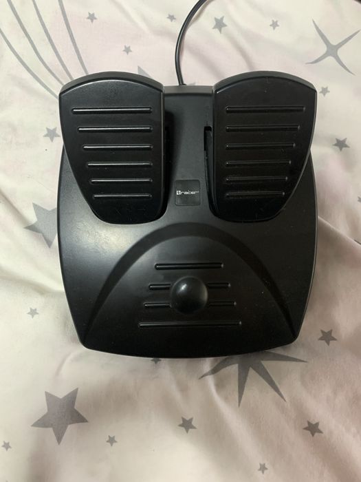 Volan de gaming Tracer cu pedale