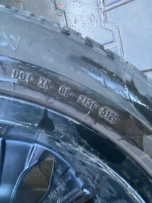 Jante Mercedes  GLC EQC  Anvelope Iarna Pirelli Scorpion 235 55 19