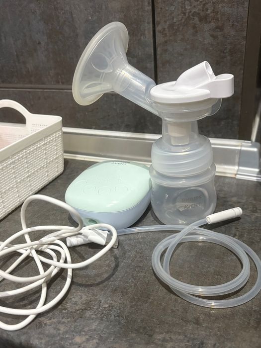 Philips Avent електрическа помпа за кърма +подарък протектори за зърна