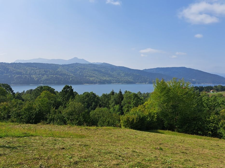Teren lac Bicaz(Izvorul Muntelui] com.Hangu/Buhalnita