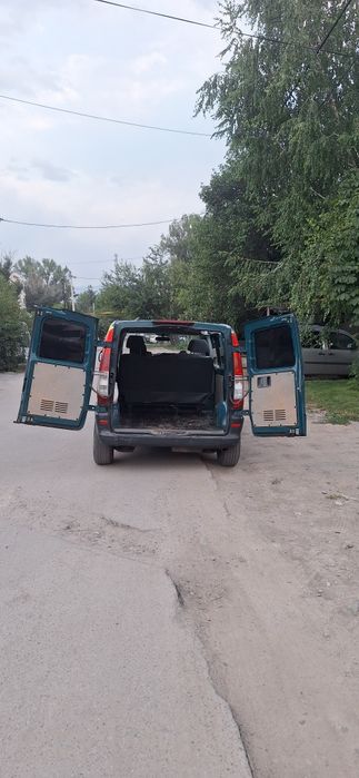 Продам мерседес вито