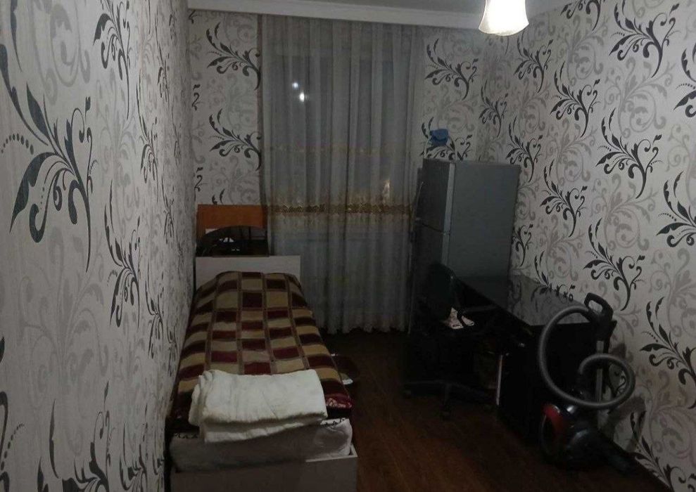 Продам срочно квартиру 4/4/4 Ялангач У