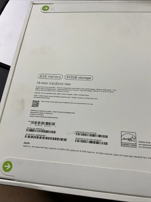 Продам MacBook Neo 8/512 зелёного цвета новый из Америки