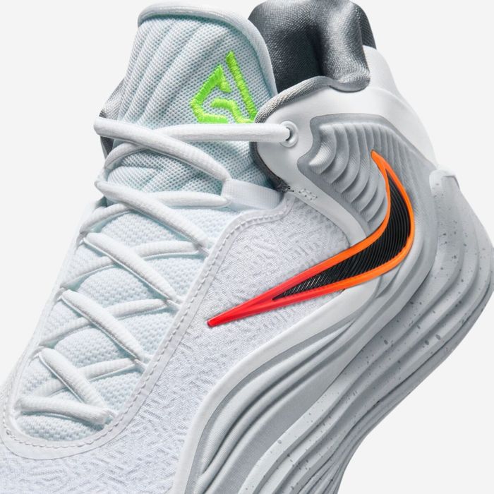Nike Giannis Freak 7 42.5 originali noi