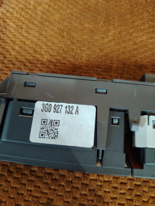 Конзола с бутони за Фолксваген Пасат 8 / VW Passat 8