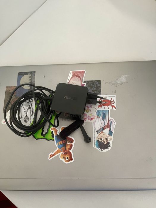 Laptop Medion Akoya i3