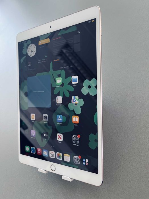 Apple iPad Pro 1gen A1709 10.5' 256GB WiFi + Cellular / Pink + Kутия