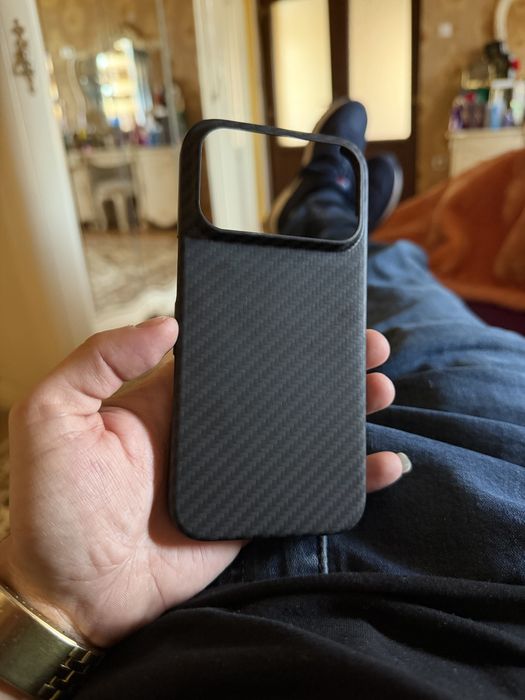 husa pentru iphone 17 pro carbon