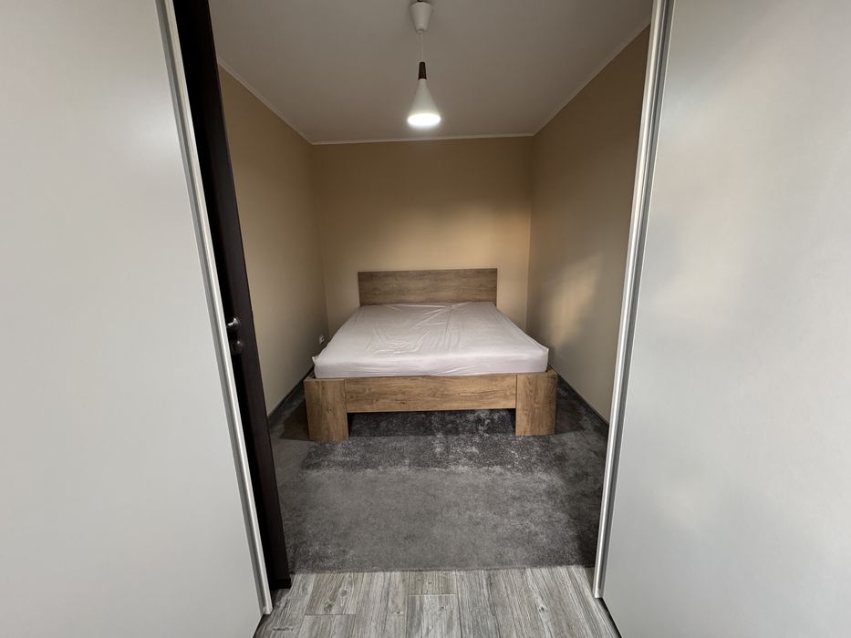 Închiriez Apartament 2 3 camere chirie închiriere Semiluna termen lung