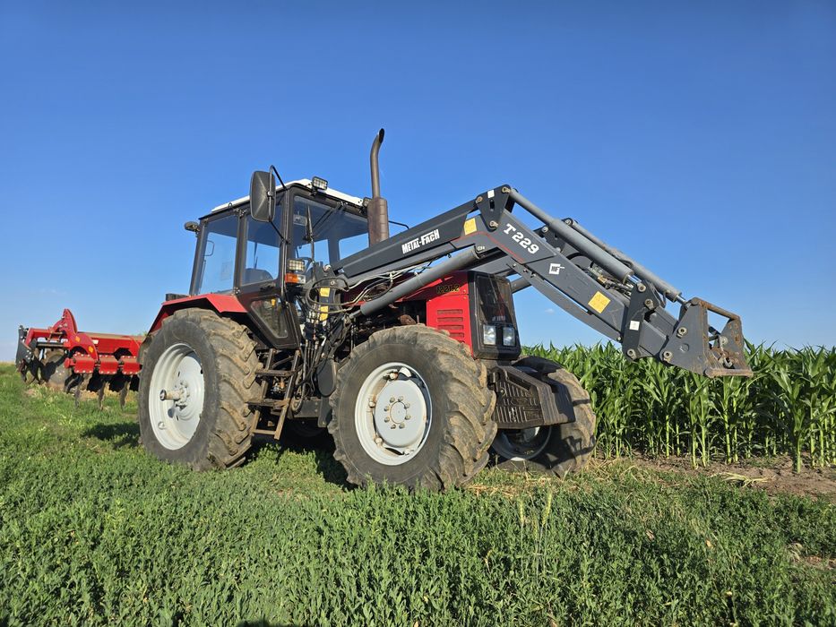 Vând tractor Belarus 1221.2 cu încărcător frontal