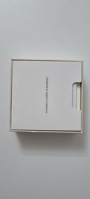 AirPods 3 with Wireless Charging Case