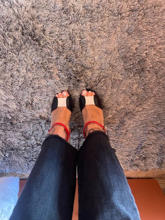 Сандали на висок ток Jorge Bischoff