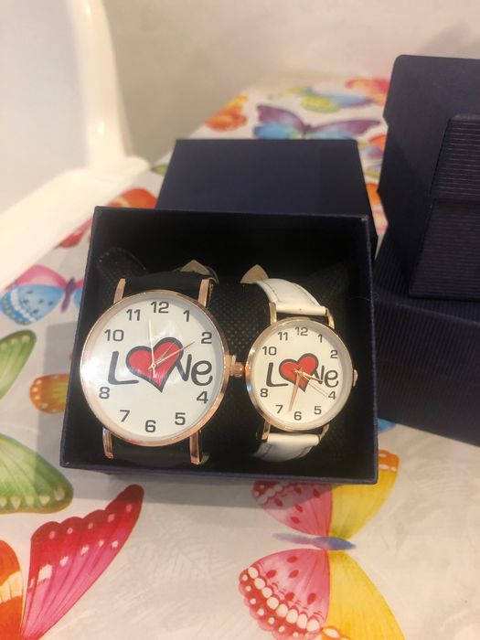 Комплект часовници