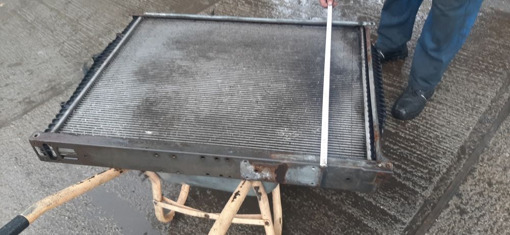 Radiator racire motor autocar Volvo cod 70320666