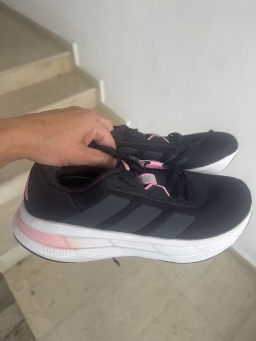 Маратонки Adidas