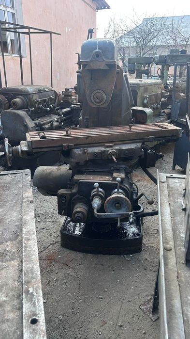 Токарные шлифовальный точила