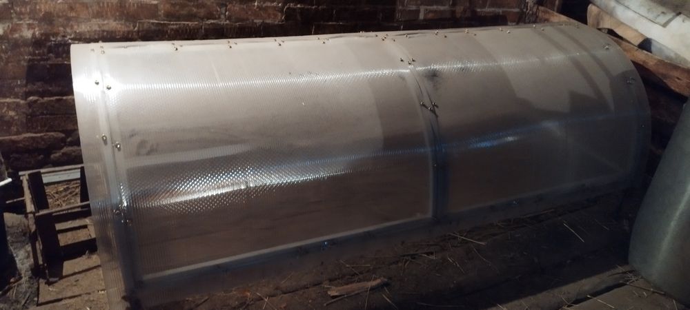 Парник бабочка. 4 дверцы на завертках