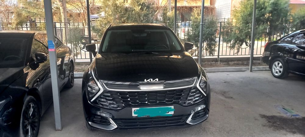 KIA Sportage STYLE LIGHT pozitsiya sotiladi.