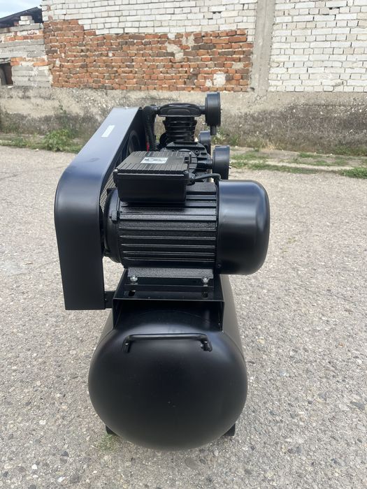 Компресор за въздух 100 литра