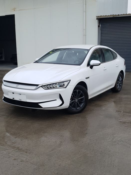 BYD qin plus. Elektro-Mobil 510km. 2025.