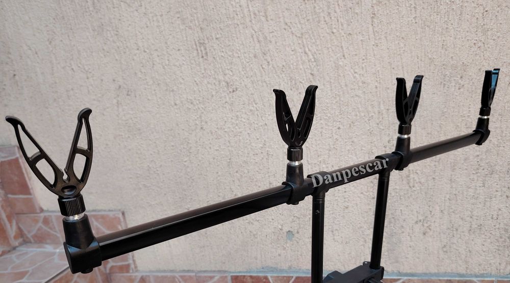 Rod pod PROFL BLACK pentru 4 lansete cu 4 picioare FL129