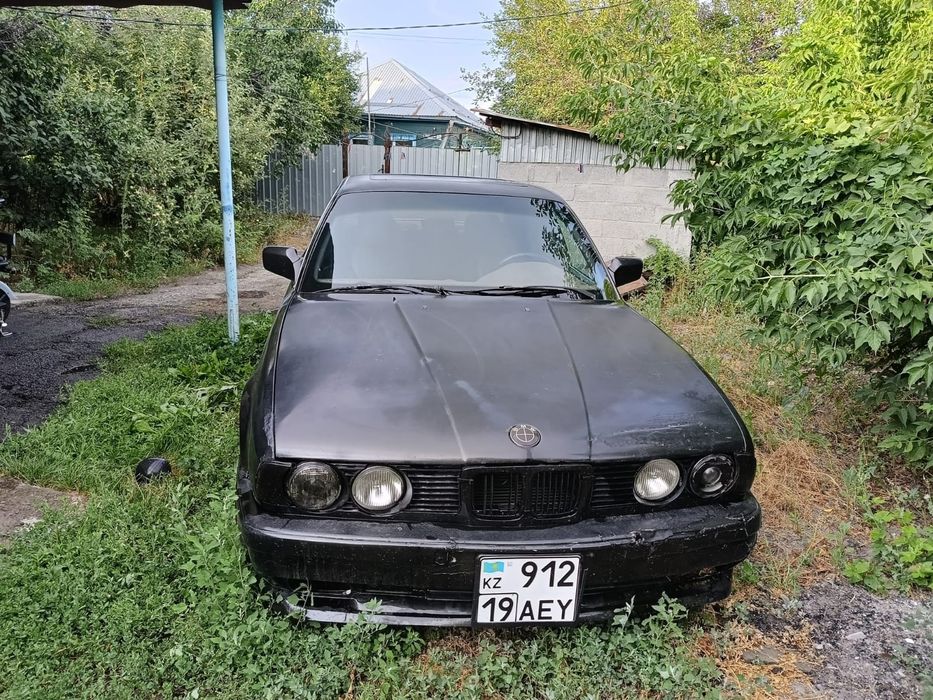 Бмв пятерка продам