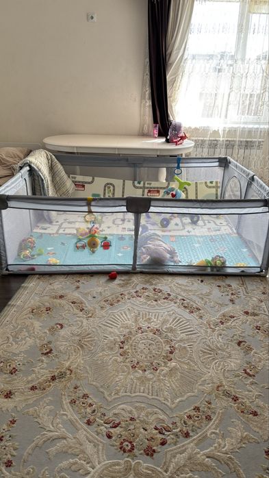 Манеж детский продам