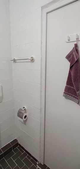 Дава се под наем Двустаен апартамент в Бургас, Меден рудник - зона А - 66 кв.м за 250 € - Снимка #2