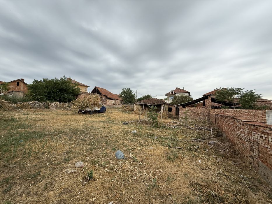 Продава се Парцел в Луковит - 890 кв.м за 38 €/кв.м - Снимка #8