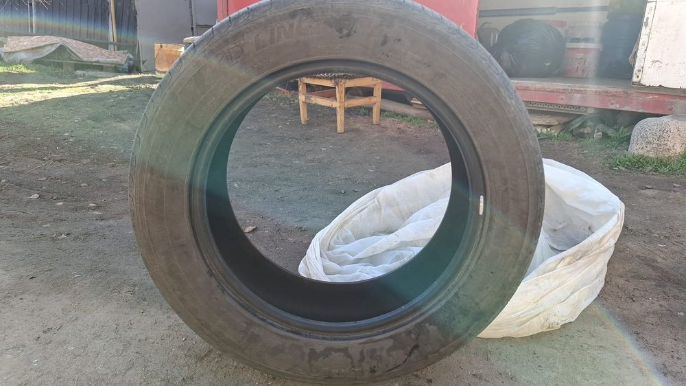 Продам шины в отличном состоянии