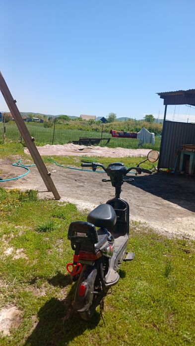 Продам электроскутер sk8