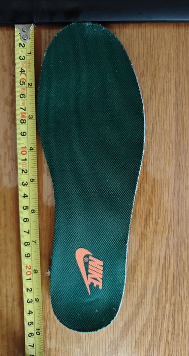Кецове Adidas Court Attitude и полукецове Nike